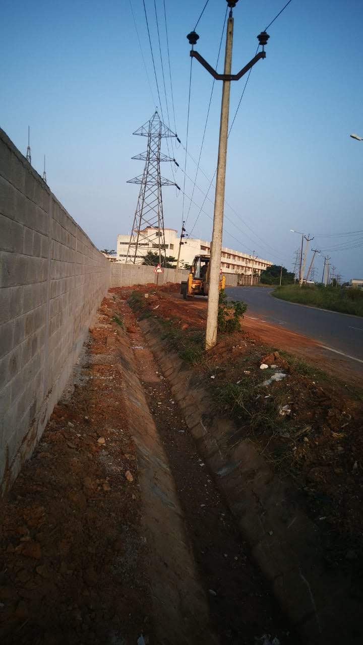Compound wall – Foxconn